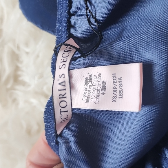Victoria's Secret Navy Blue Velour Ruffle Trim Romper XS - Picture 4 of 12